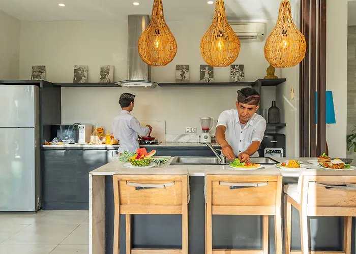 Luxury - Ron - Villa Seminyak